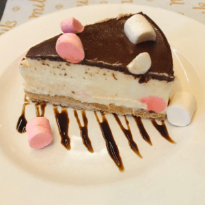 Marshmallows Chocolate Cheesecake