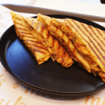 Yemeni Lahsa Slices, chicken ,br> شرائح لحسة يمنية، دجاج