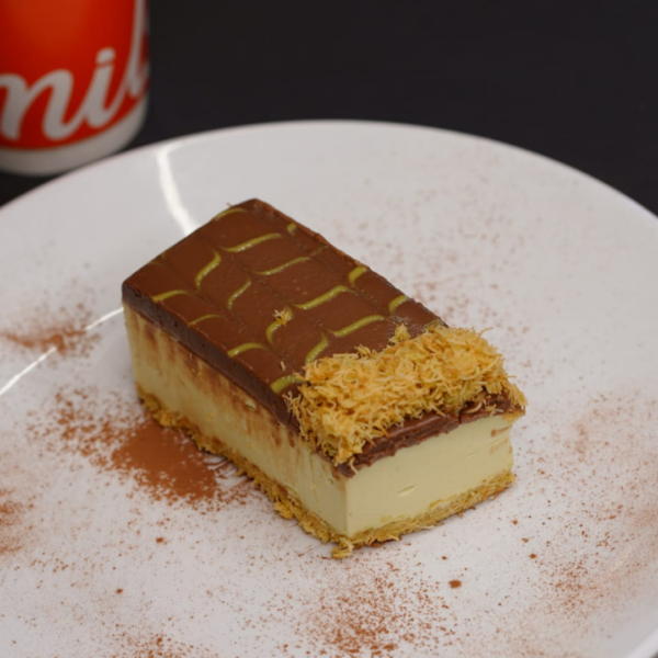 Dubai Kunafa Chocolate Cheesecake