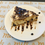 Stracciatella Cheesecake (Italian) <br> تشيز كيك ستراتشياتيلا (إيطالي)