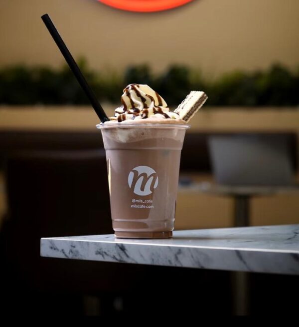 Loacker Wafer Milk Shake <br> ميلك شيك ويفر لواكر