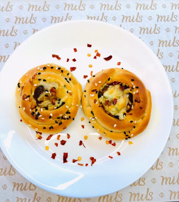 Signature Rose Baaji Bun Chicken 2Pcs <br> سيجنتشر روز باجي بان دجاج قطعتين