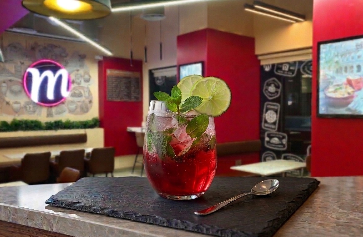 Pomegranate Mojito <br> موهيتو الرمان