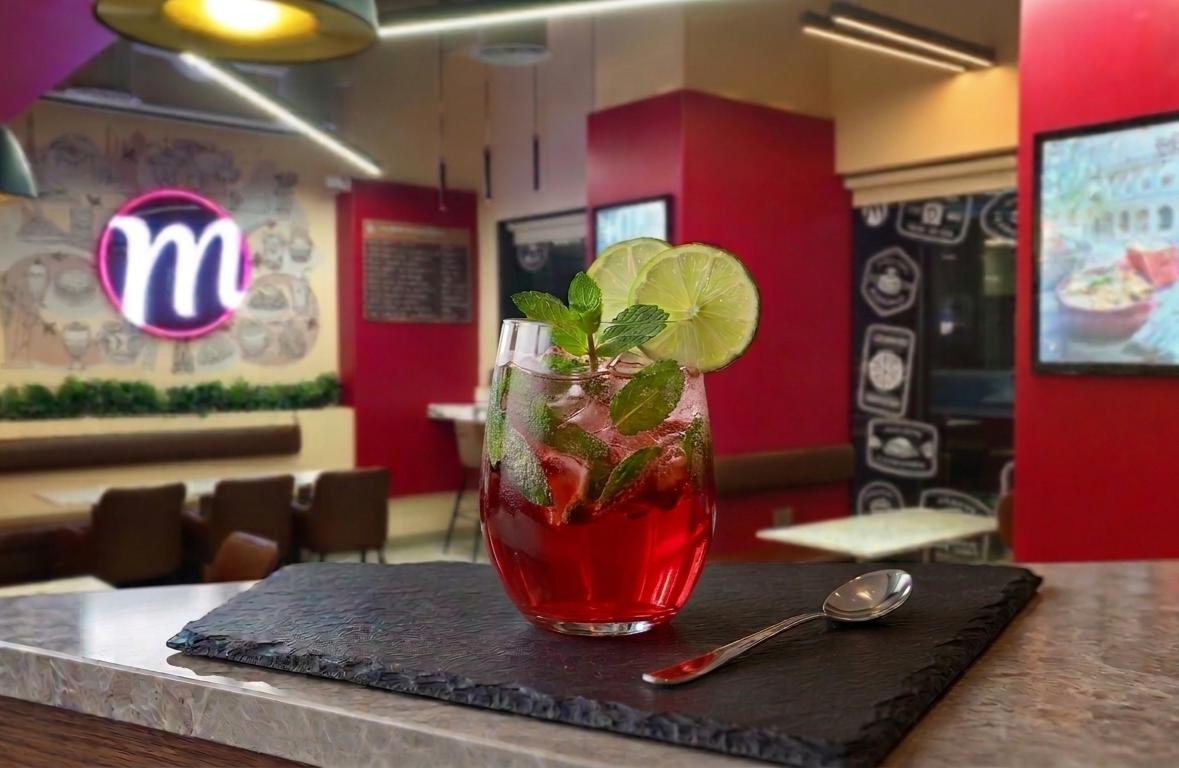 Strawberry Mojito <br> موهيتو الفراولة